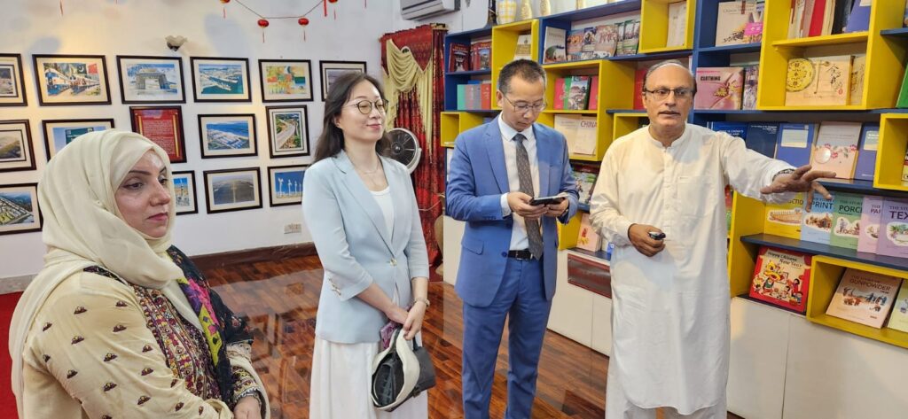 Chinese Cultural Delegation Praises China Window, Supports Reciprocal People-to-People Exchanges
