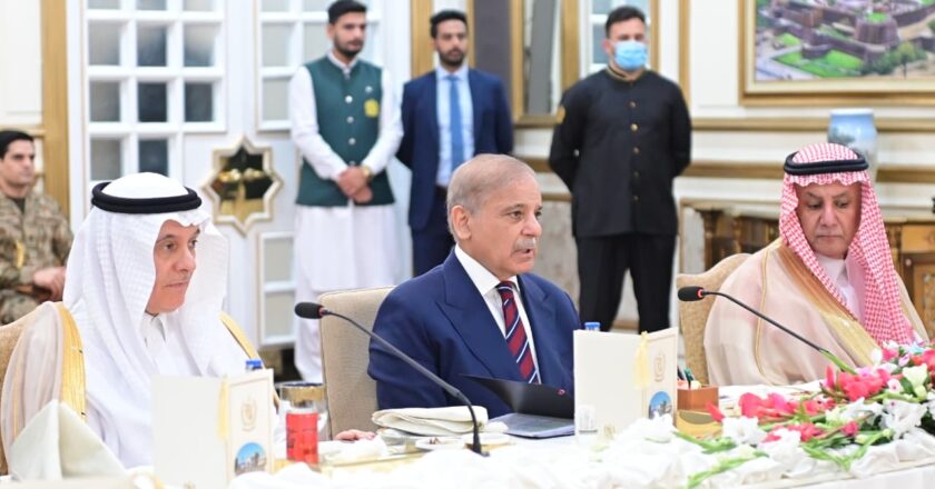 Saudi Minister for Environment, Water & Agriculture Calls on Prime Minister Shehbaz Sharif