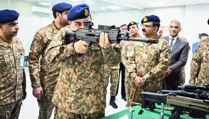 CDF Munir Reviews POF Wah’s Defence Production and Indigenisation Efforts