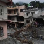 Nepal Flood Death Toll Crosses 900 as Rescue Teams Search for Trapped Workers