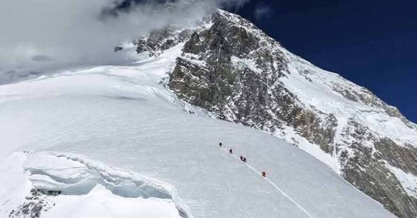 Body of Pakistani Mountaineer Recovered from Broad Peak