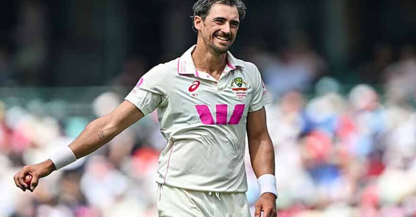Mitchell Starc Becomes Most Successful Left-Arm Bowler in Test History