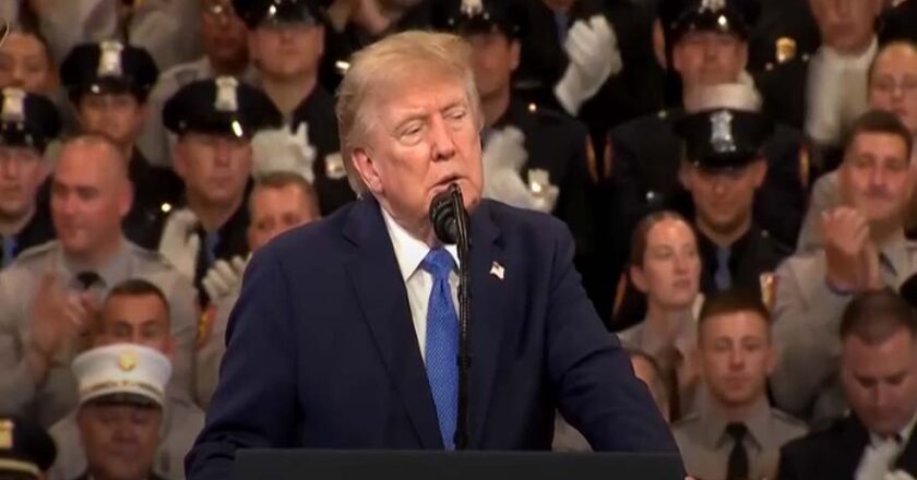 Trump Says US May Declare Strait of Hormuz Its Territory