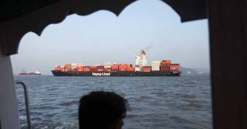Search Continues for Missing Crew After Bulk Carrier Sinks Off India