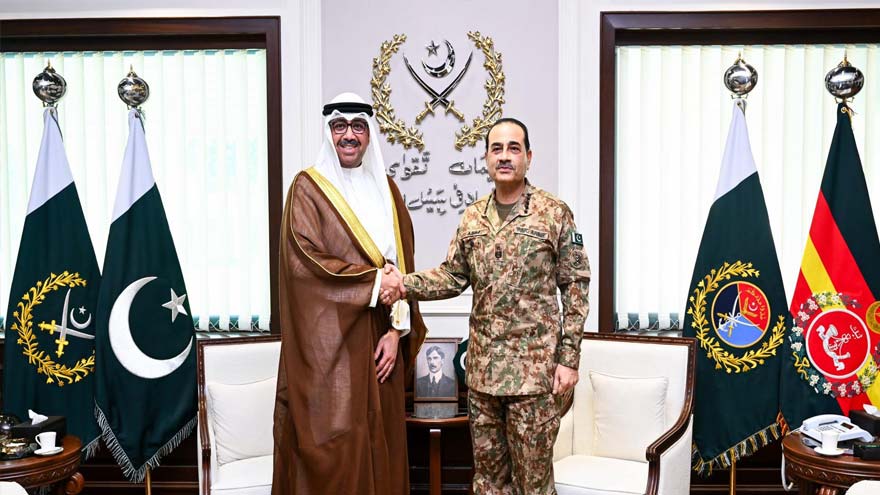 Pakistan, Kuwait Reaffirm Defence Cooperation, Discuss Regional Security