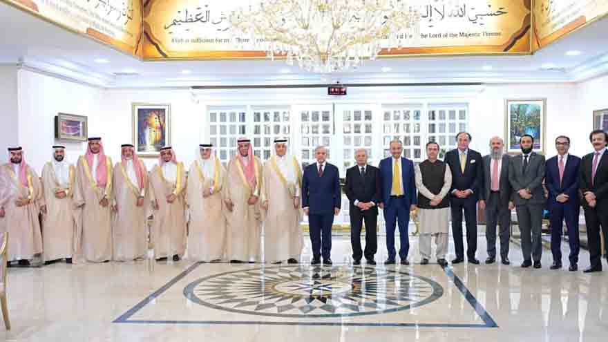 Makkah Defence Agreement Sends Message of Unity and Peace Across Region: PM Shehbaz Makkah Defence Agreement Sends Message of Unity and Peace Across Region: PM Shehbaz