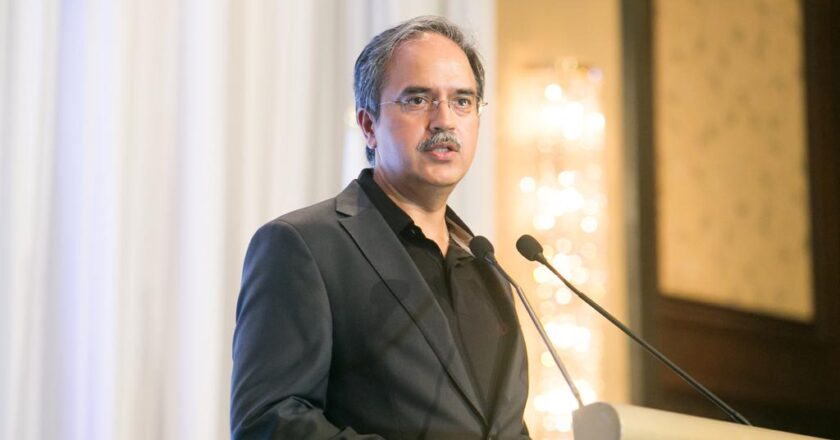 Pakistan Urges Russia and Ukraine to Resume Diplomacy and Peace Talks at UN