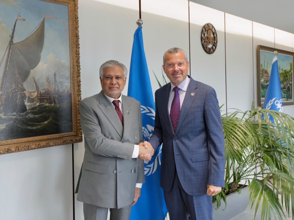 Ishaq Dar Meets IMO Secretary-General, Seeks Urgent Intervention for Release of Pakistani Seafarers