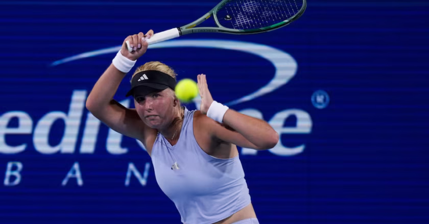 Clara Tauson Defeats Top Seed Ekaterina Alexandrova to Reach Monterrey Quarterfinals