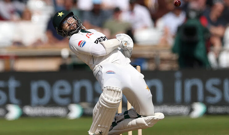 Pakistan Register Unwanted Records in Headingley Test Against England