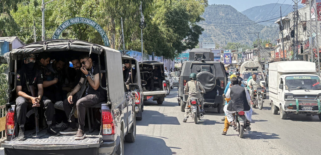 Pakistan Armed Forces Reaffirm Unwavering Support for Kashmiris on Youm-e-Istehsal