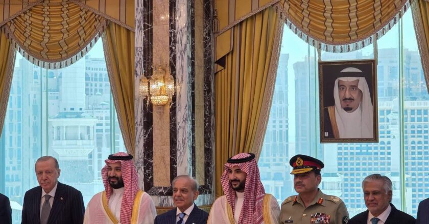 Pakistan, Saudi Arabia and Türkiye Sign Historic Makkah Joint Defence Agreement