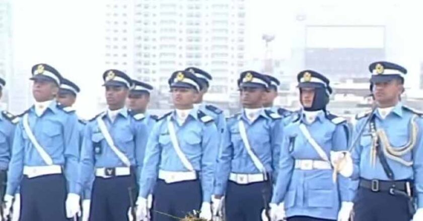 یوم دفاع پر مزار قائد پر پاک فضائیہ نے گارڈز کے فرائض سنبھال لیے