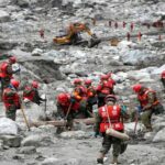 سیلاب سے تباہ شدہ چین نیپال سرحد پر کبھی مصروف رہنے والی بندرگاہ کے کوئی آثار نہیں