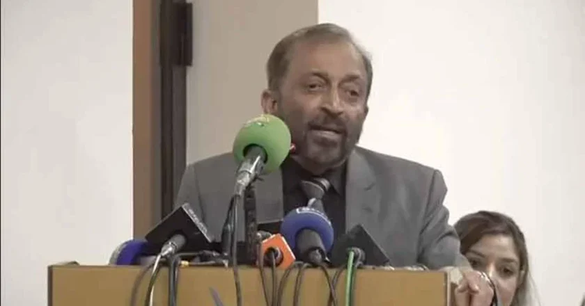 نئے صوبوں کے قیام پر ملک گیر ریفرنڈم کرایا جائے، فاروق ستار