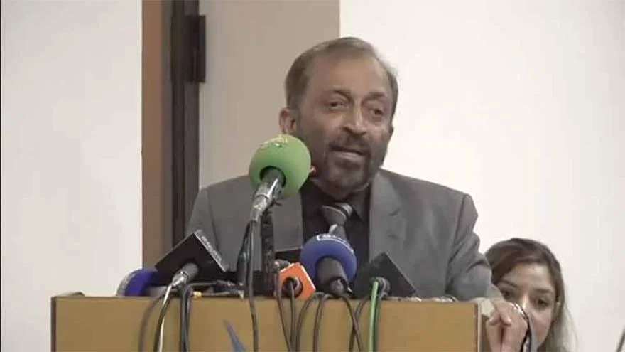 Farooq Sattar Calls for Countrywide Referendum on Creation of New Provinces
