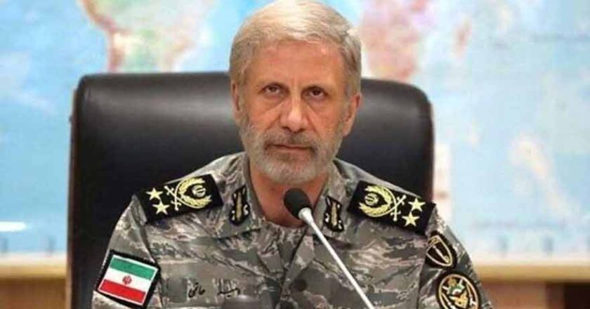 ایرانی آرمی چیف کا علاقائی کشیدگی کے دوران فوجی تیاری کا اعادہ