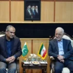 Pakistan, Iran Review Bilateral Cooperation
