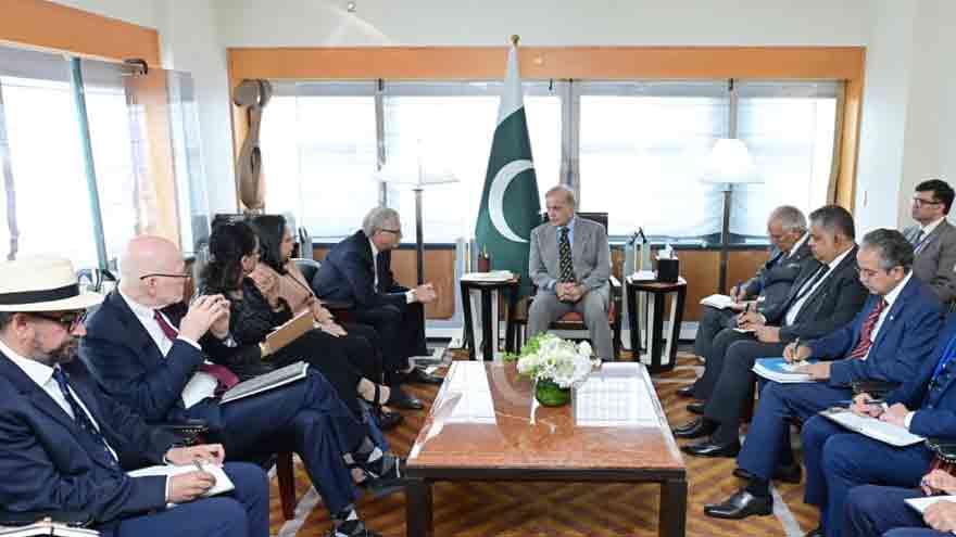 PM Shehbaz Meets Bill Gates, Reaffirms Commitment to Polio-Free Pakistan