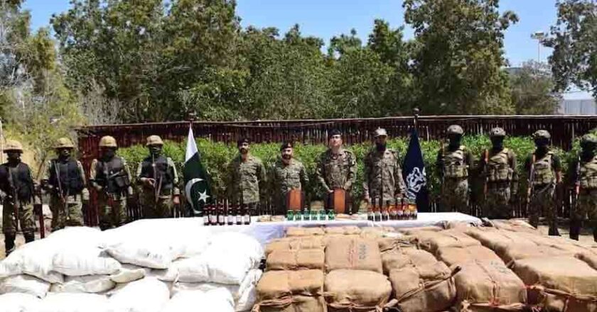 بلوچستان میں پاکستان نیوی اور کوسٹ گارڈز کی بڑی اسمگلنگ کی کوشش ناکام