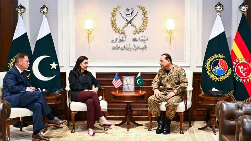 فیلڈ مارشل منیر نے امریکی افغانستان جنگ کمیشن کے وفد سے ملاقات میں افغان جنگ سے متعلق پاکستان کا مؤقف پیش کردیا