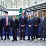 Prime Minister Shehbaz Sharif Meets London Stock Exchange CEO, Poses for Group Photograph with Pakistani Delegation