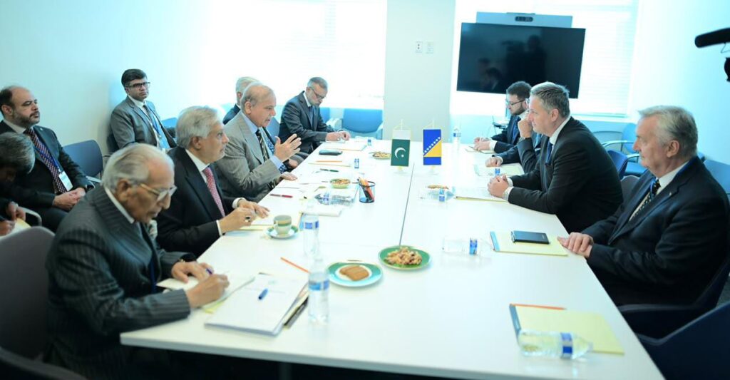 PM Shehbaz Sharif Meets Bosnia and Herzegovina Presidency Chairman on UNGA Sidelines