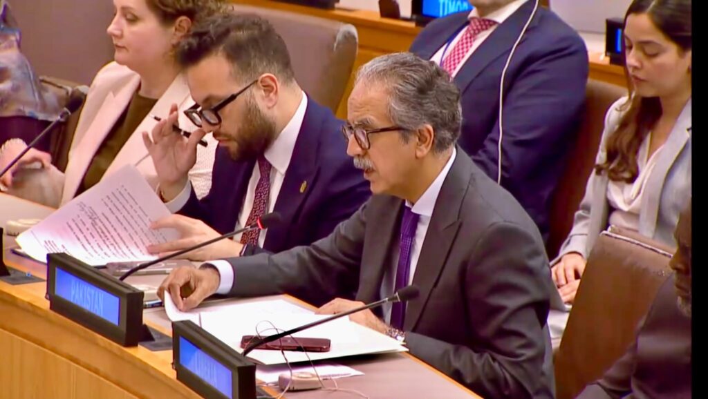 Pakistan Calls for De-escalation, Safe Shipping Through Key Maritime Routes