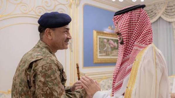 Field Marshal Asim Munir Meets Saudi Defence Minister, Reaffirms Defence Cooperation