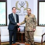 فیلڈ مارشل عاصم منیر کی فرانسیسی دفاع و قومی سلامتی کے عہدیدار سے جی ایچ کیو میں ملاقات