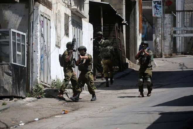 Israeli forces expelled Palestinians from West Bank camps, violating international law: UN report