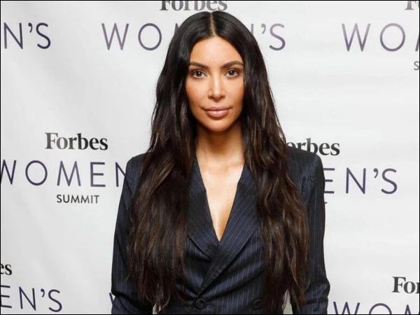 Kim Kardashian Seeks Symbolic One-Euro Damages in Paris Robbery Case
