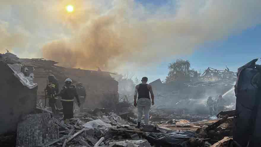 Russian Attacks Kill Six People in Two Ukrainian Cities