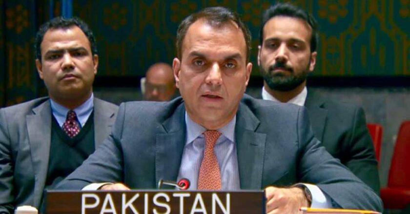Pakistan Condemns Israeli Aggression in Syria, Demands Withdrawal from Occupied Territories