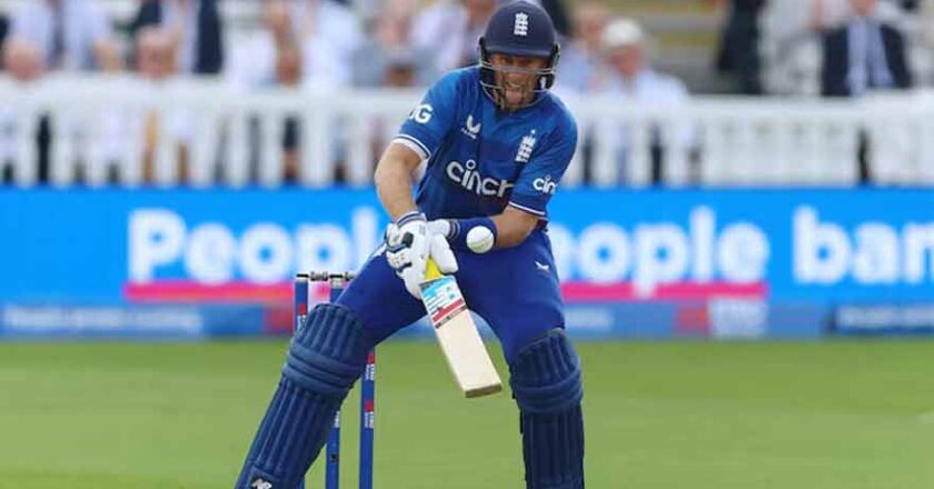 Joe Root Becomes First England Batter to Score 8,000 Runs in ODIs