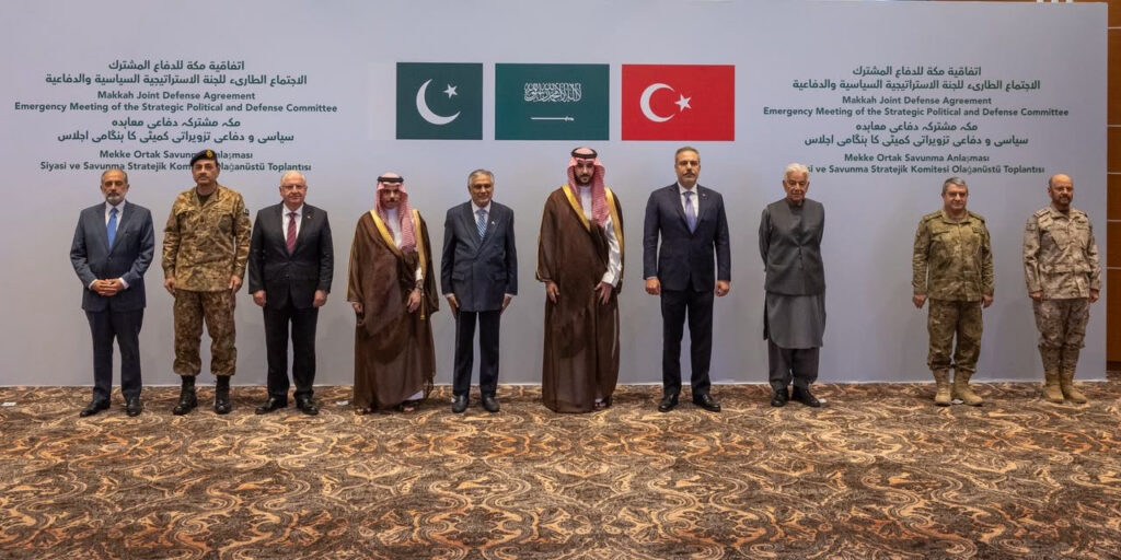 Pakistan, Saudi Arabia and Turkiye Hold Key Defence Talks in Riyadh Amid Yemen Escalation