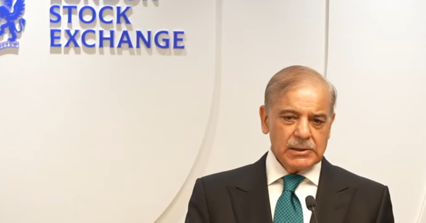 وزیراعظم شہباز شریف لندن اسٹاک ایکسچینج کا ٹریڈنگ سیشن کھولنے والے پہلے پاکستانی وزیراعظم بن گئے، 3 ارب ڈالر کے یورو بانڈ کا افتتاح