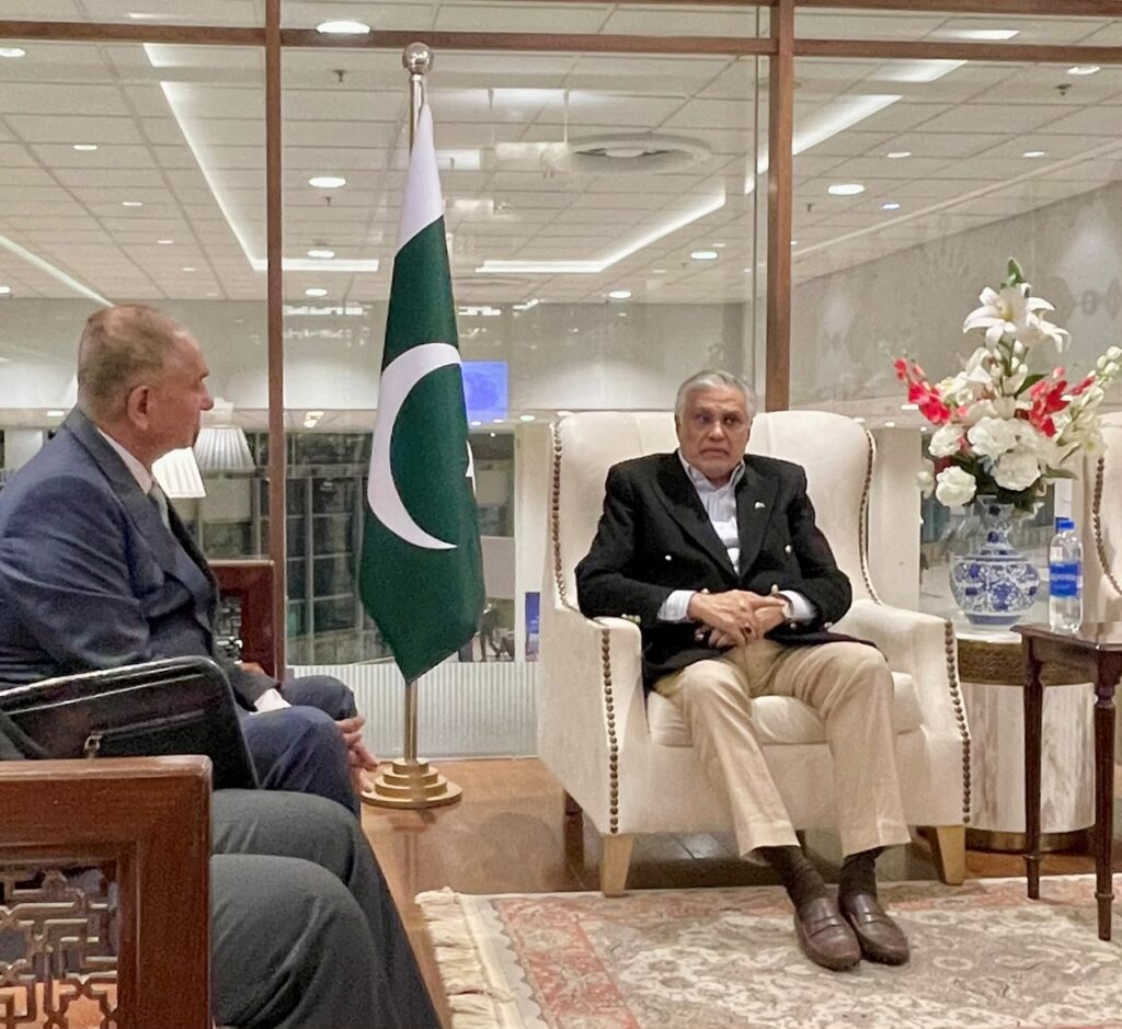 DPM Dar Departs for Istanbul to Attend R4 and R4+E3 Ministerial Meetings