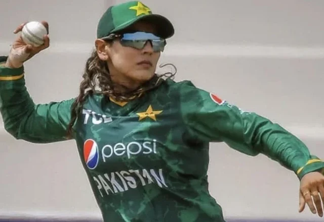 Kainat Imtiaz Announces Retirement from International Cricket